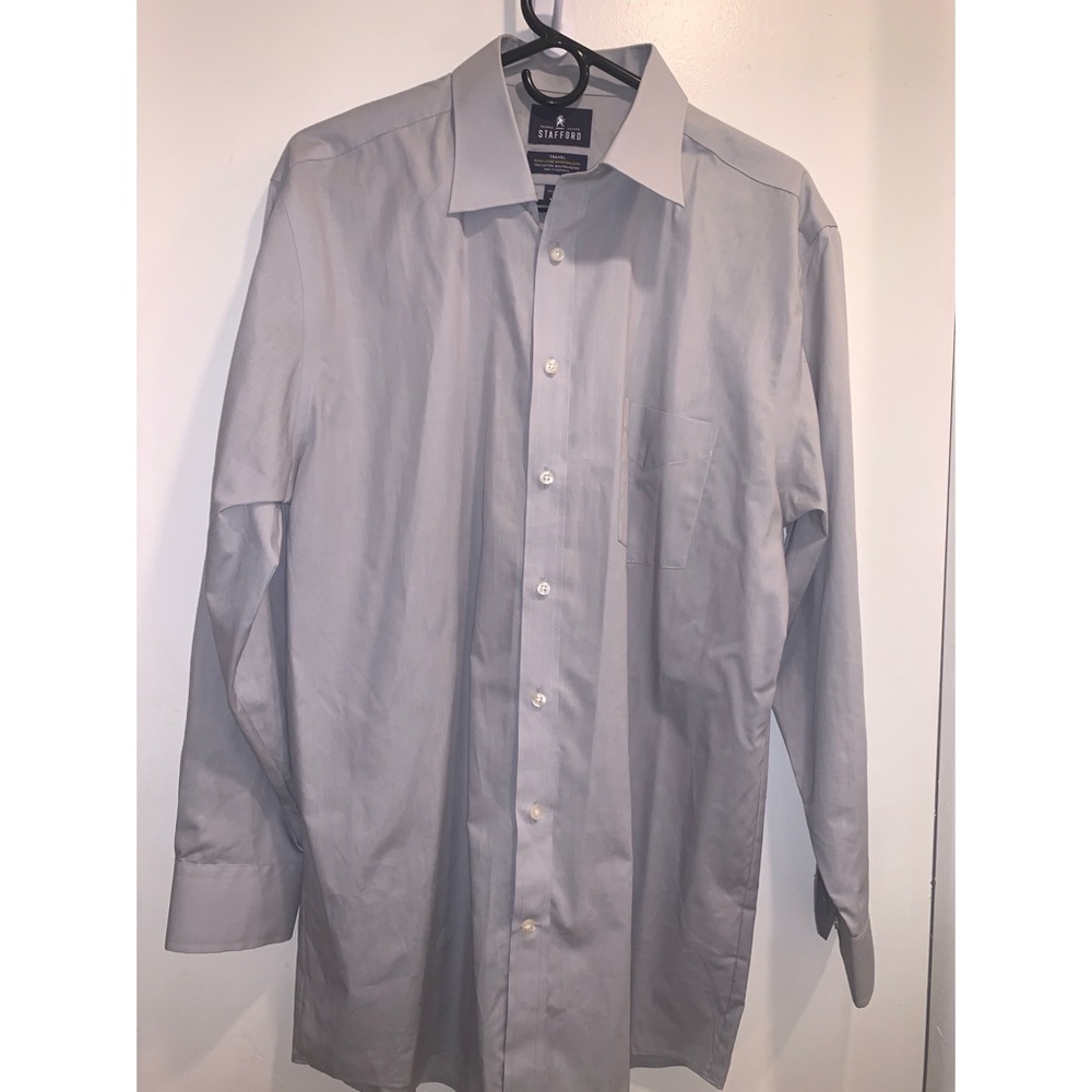 Men’s button down dress shirt
